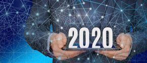 תמונה המציגה שנת 2020 מקושרת וטכנולוגית